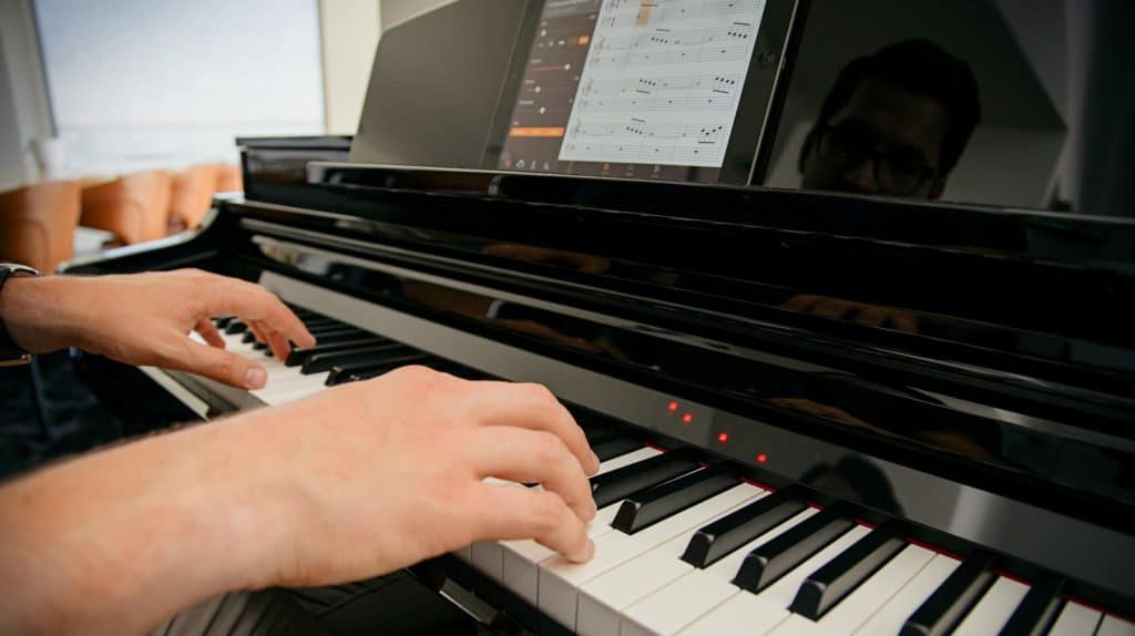 Digitalpianos mit Lernfunktion - Yamaha CSP-Serie