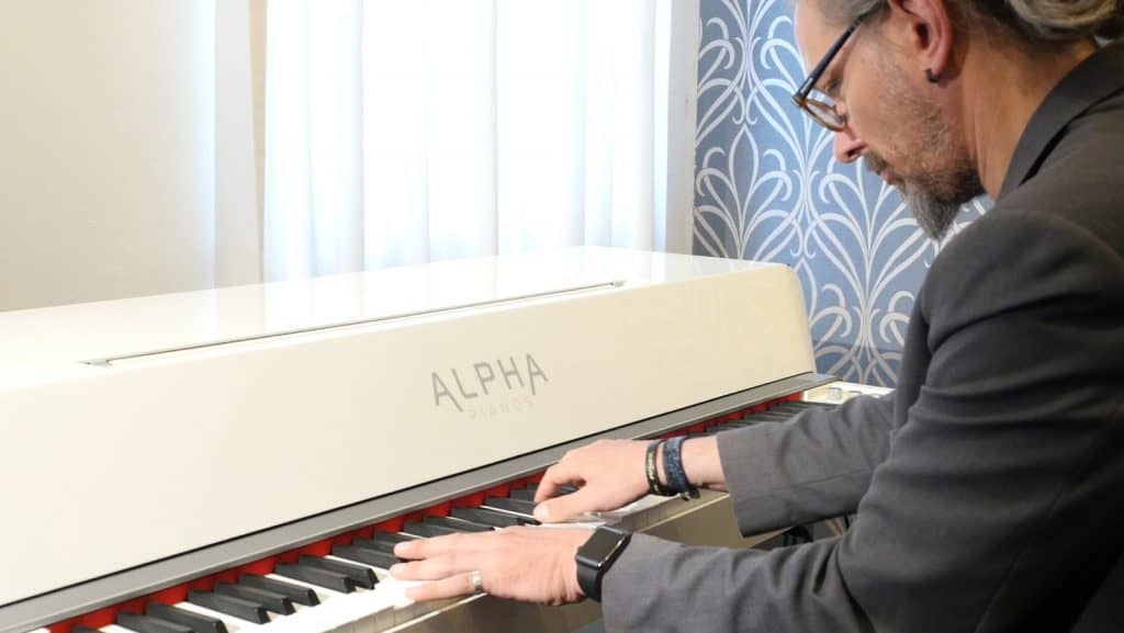 alpha-studio-piano