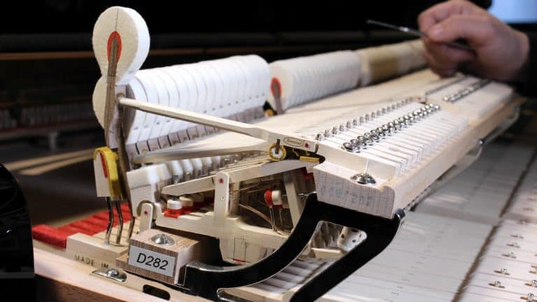 Renner Hammermechanik eines C.Bechstein Konzertflügels