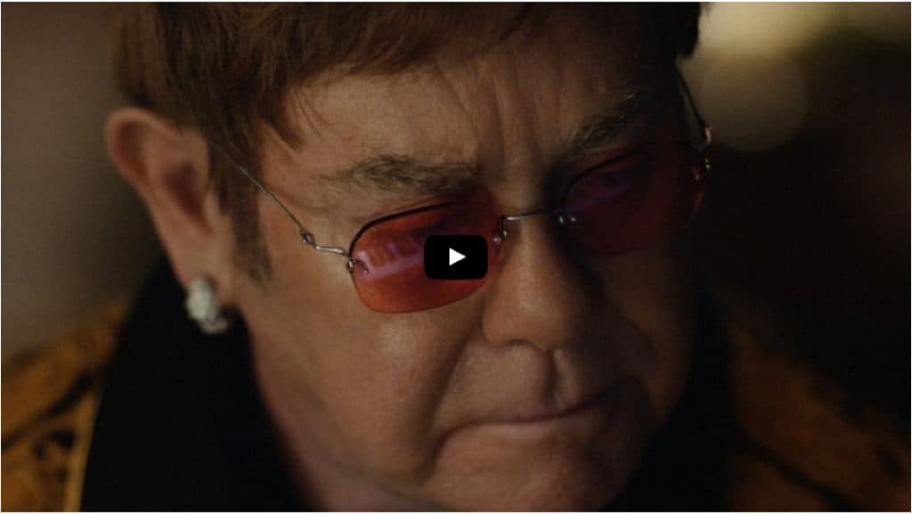 Elton John Weihnachtsclip