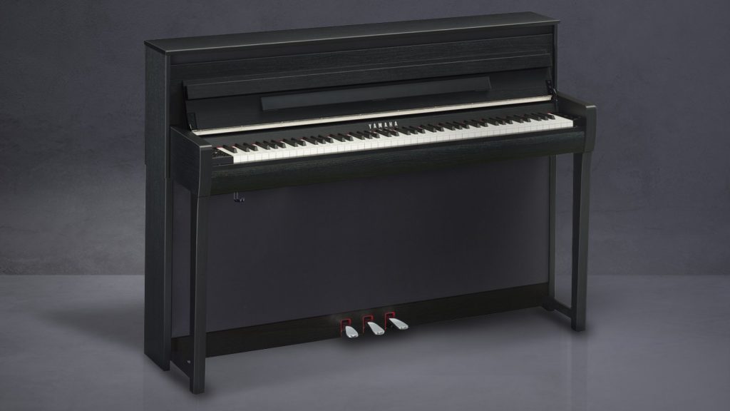 Yamaha CLP-685 Homepiano im klassischen Upright-Design