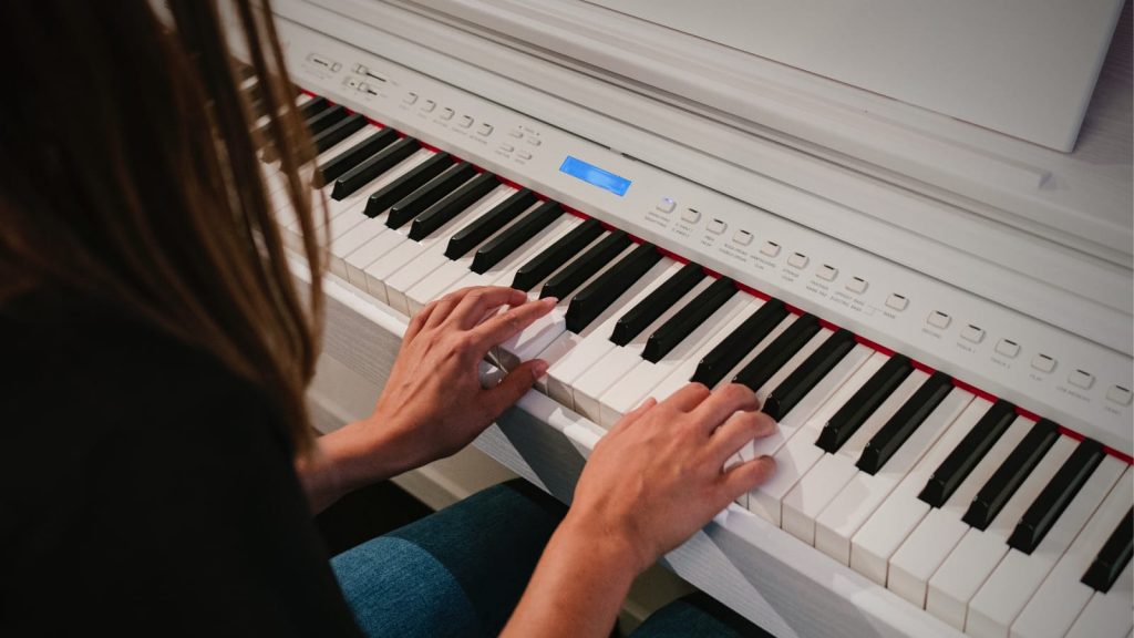 Klavier spielen lernen: Wie anfangen?