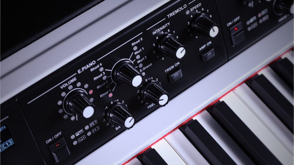 Die E-Piano-Sounds des Viscount Legend 70s werden per Physical Modeling erzeugt - vollpolyphon und extrem dynamisch spielbar.