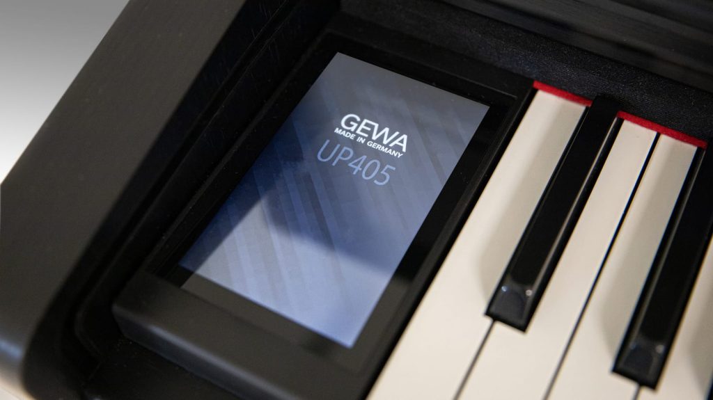 Komfortable Handhabung der Digitalpiano-Funktionen dank Touch-Display. (Bildquelle: GEWA)
