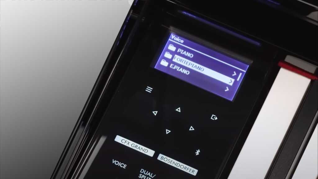 Yamaha CLP-885 - Panel & Display (Bildquelle: Yamaha)