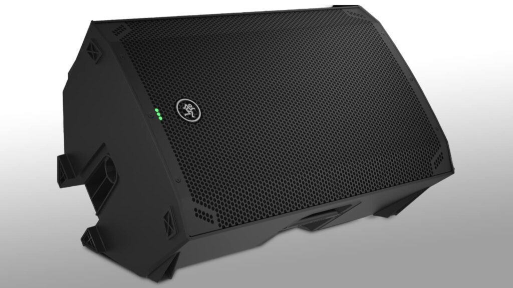 Funktioniert auch als Floormonitor: Mackie THUMPv4 (Bildquelle: Mackie)